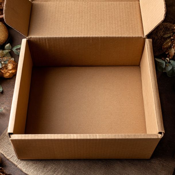 Prepara tus envíos de Navidad con cajas de cartón adecuadas: claves para un embalaje seguro